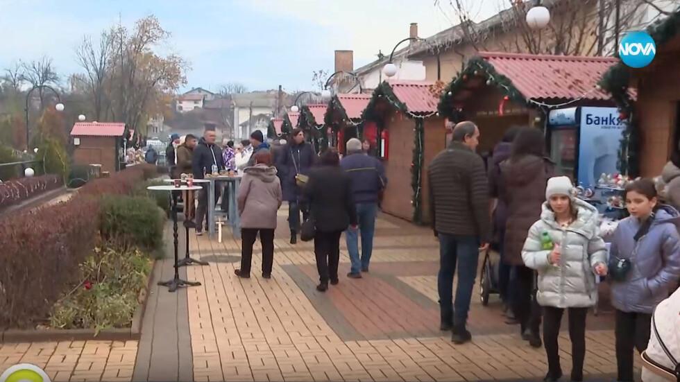 Коледна магия в село Чавдар – снимка 3 от 3